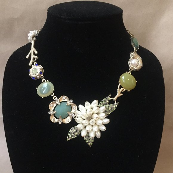 Matte Gold Colored Floral Statement Necklace - Picture 1 of 10